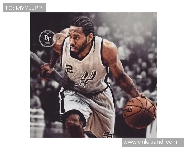 足球球星情侣头像低调风格设计，彰显爱情却不张扬，完美诠释默契与温柔